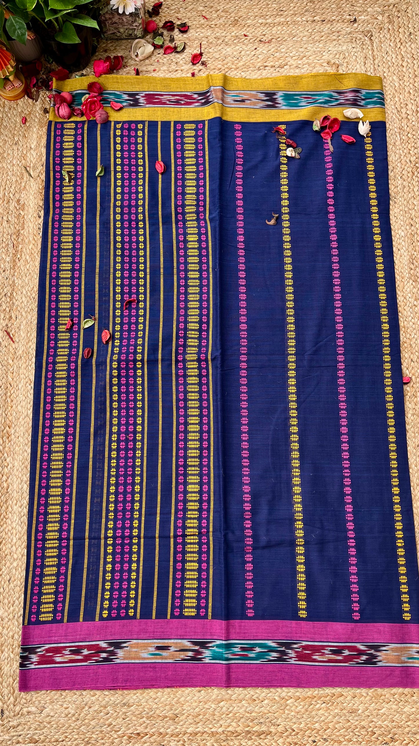Begampuri Pure Cotton Handloom Saree - Blue Yellow