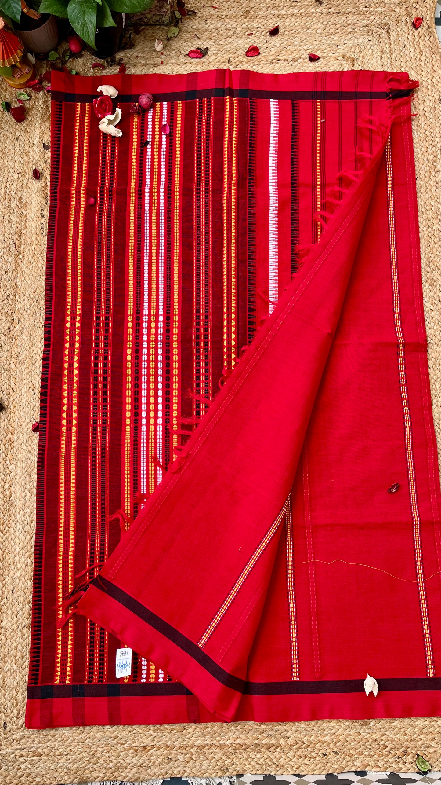 Begampuri Pure Cotton Handloom Saree - Red Black