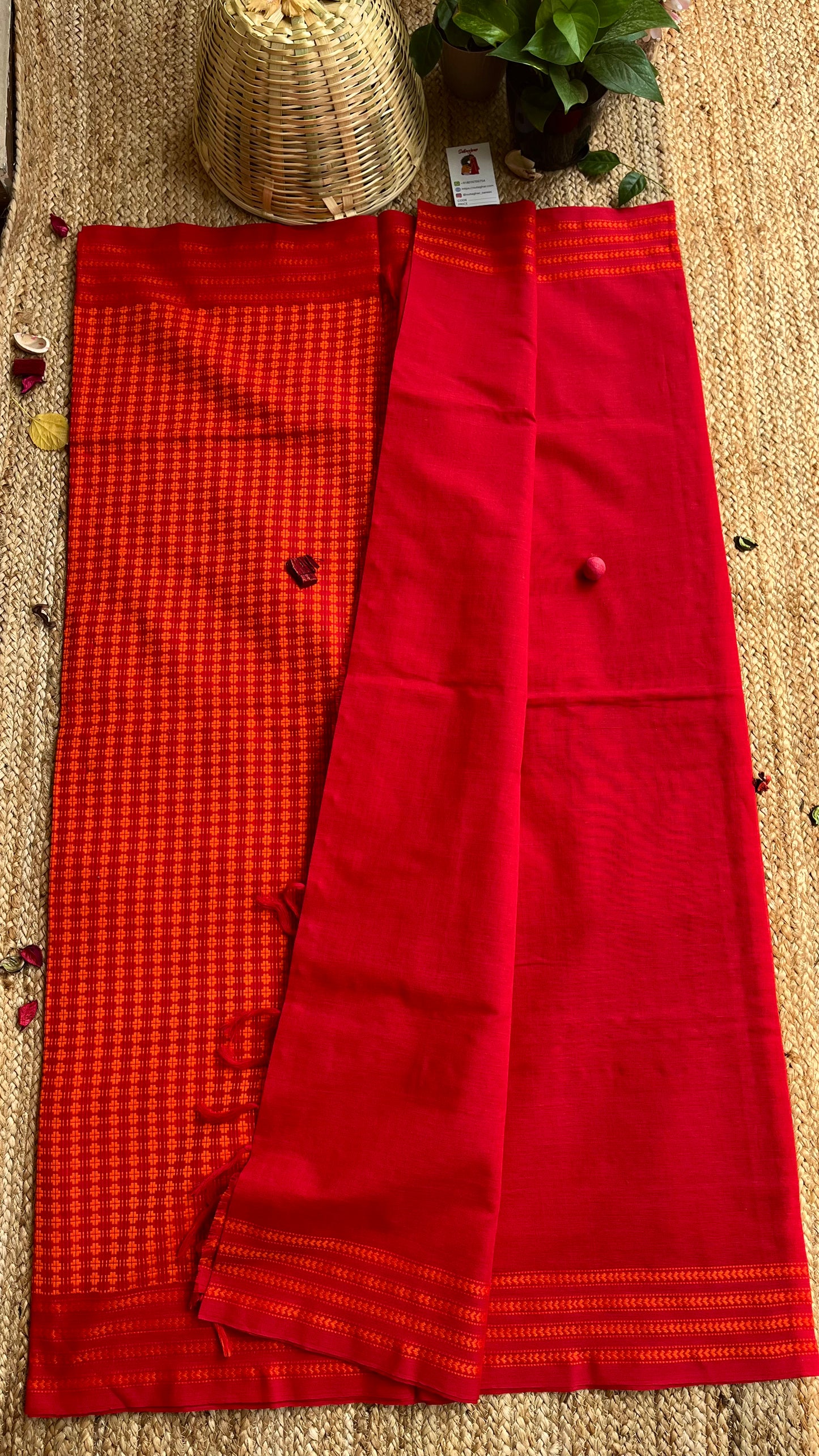 Embroidered Bengal Cotton Handloom Saree - Red