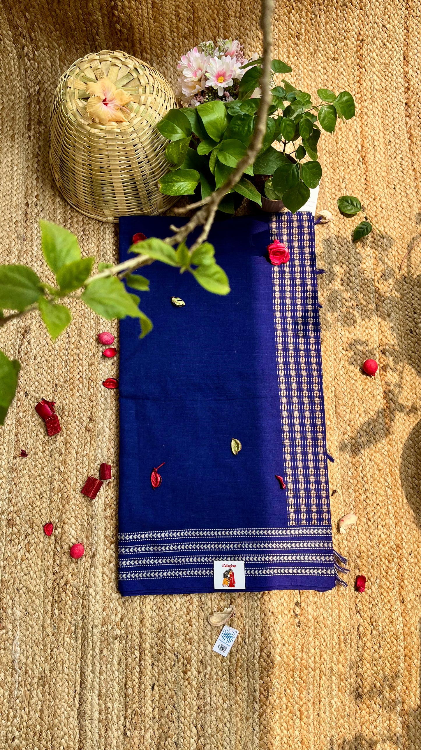 Embroidered Bengal Cotton Handloom Saree - Navy Blue
