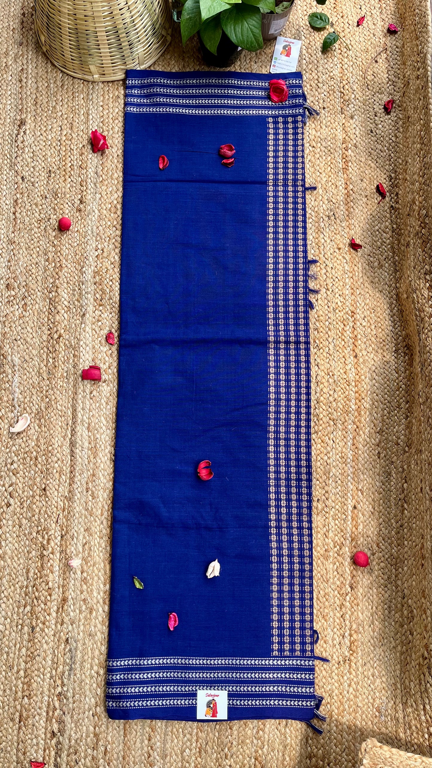 Embroidered Bengal Cotton Handloom Saree - Navy Blue