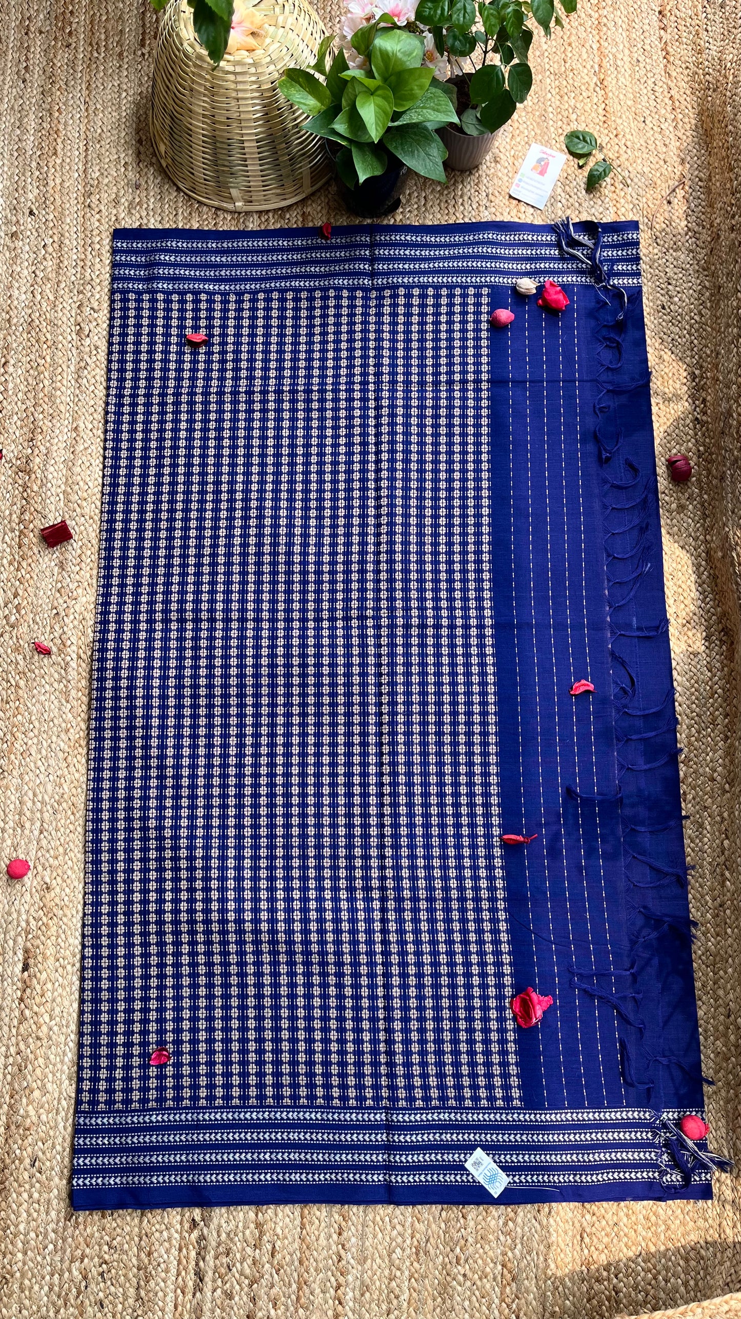 Embroidered Bengal Cotton Handloom Saree - Navy Blue