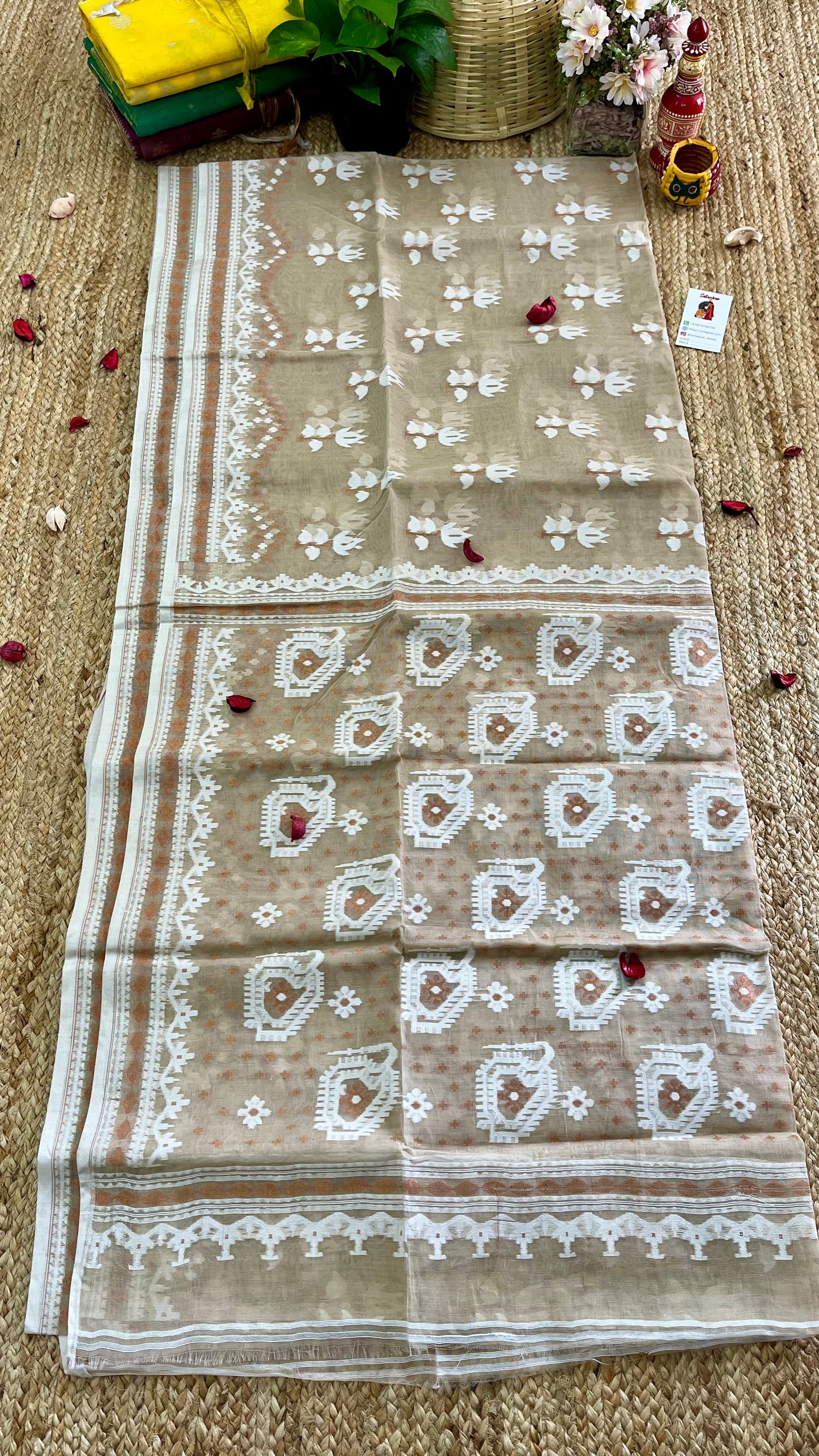 Bengal Handloom Jamdani - Beige White