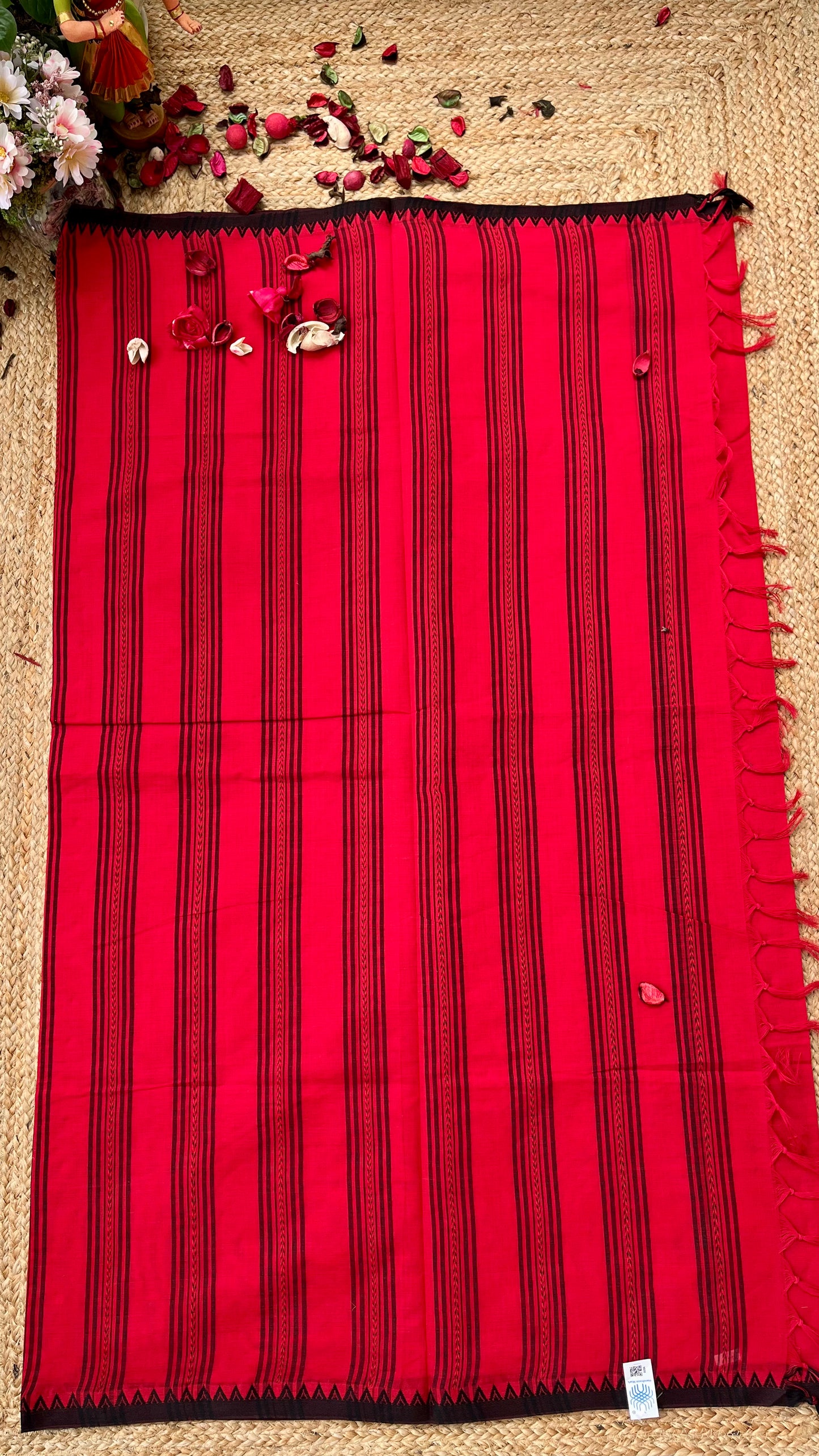 Dhaniakhali Pure Cotton Handloom Saree - Red Black