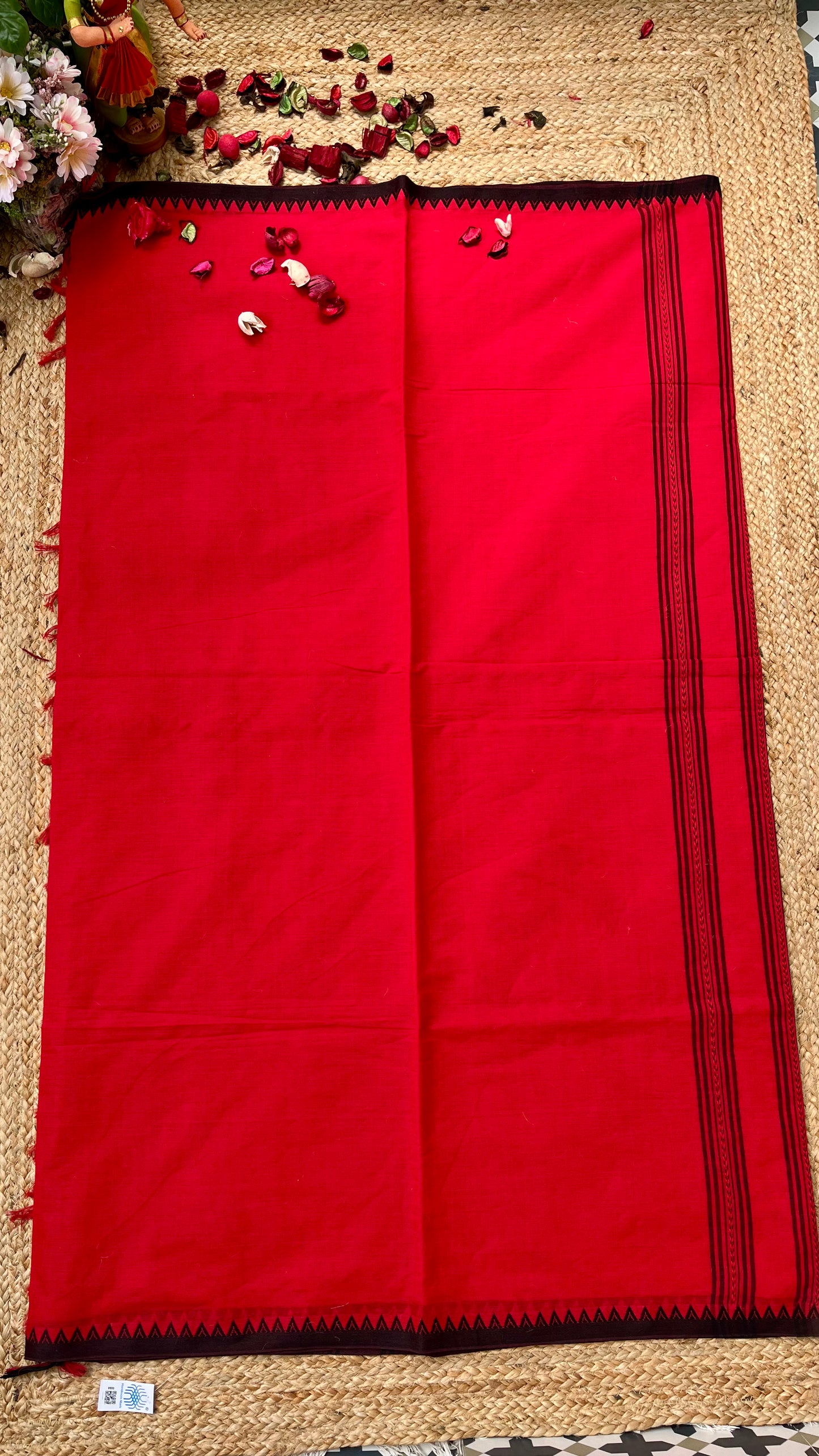 Dhaniakhali Pure Cotton Handloom Saree - Red Black
