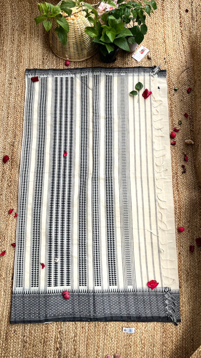 Embroidered Bengal Cotton Handloom Saree - Off White Black